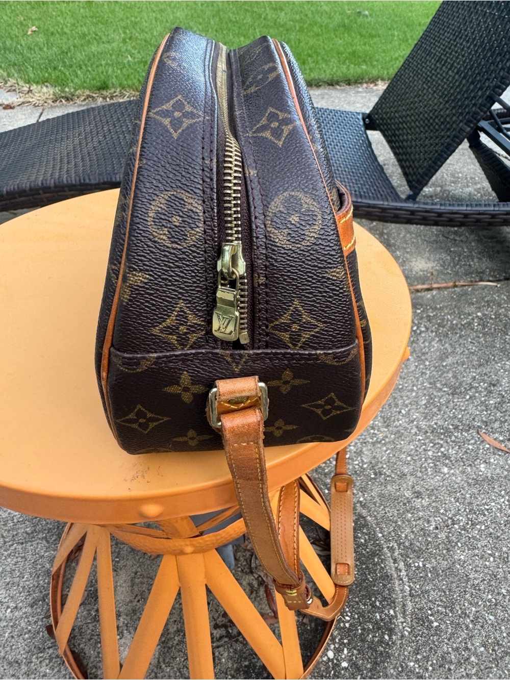 Louis Vuitton Brown Monogram Oval Crossbody with Tan Trim - Picture 6 of 11